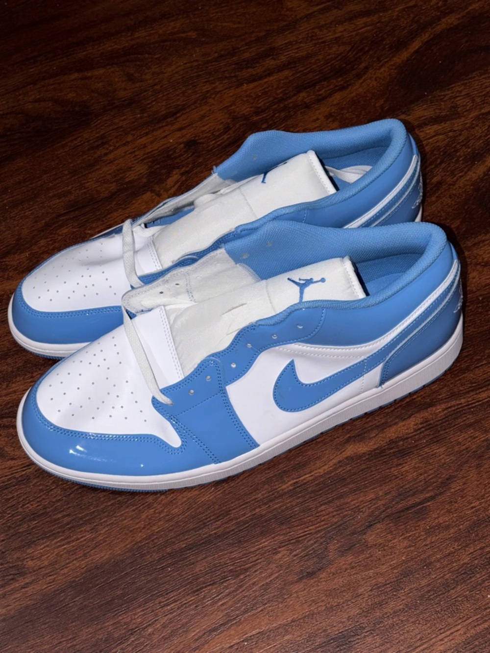 Jordan 1 - Picture 3 of 15